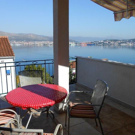 Gogi Apartman Donji Okrug  Luaran gambar
